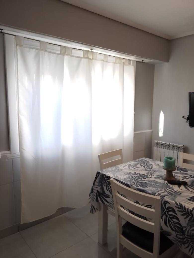 Ph Villa Marilyn 3 Ambientes Con Patio Y Parrilla En La Perla - Incluye Ropa De Cama Mar del Plata Eksteriør bilde